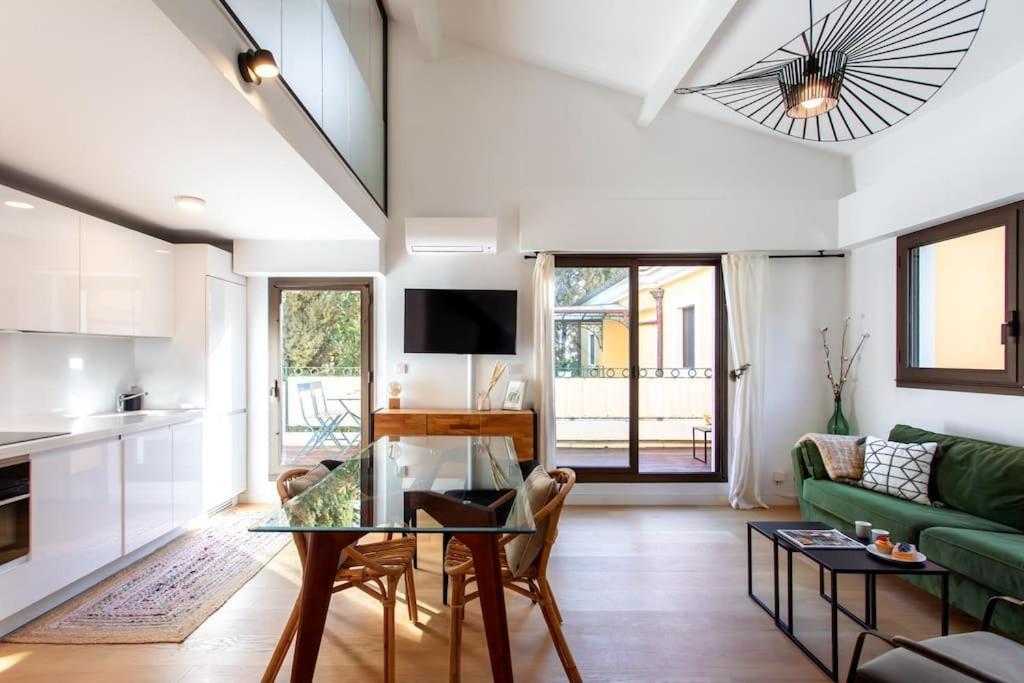 #11 Alex Suite Terrace Parking Ac 2 Bdr 5Mins To Sea Saint-Jean-Cap-Ferrat Exterior photo