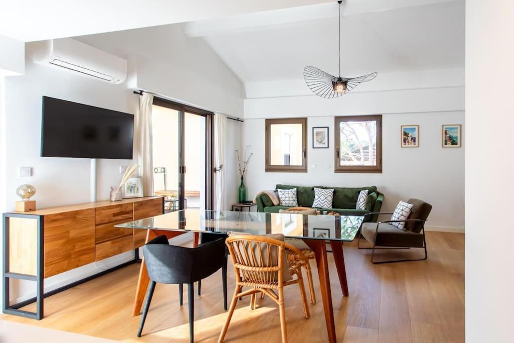 #11 Alex Suite Terrace Parking Ac 2 Bdr 5Mins To Sea Saint-Jean-Cap-Ferrat Exterior photo